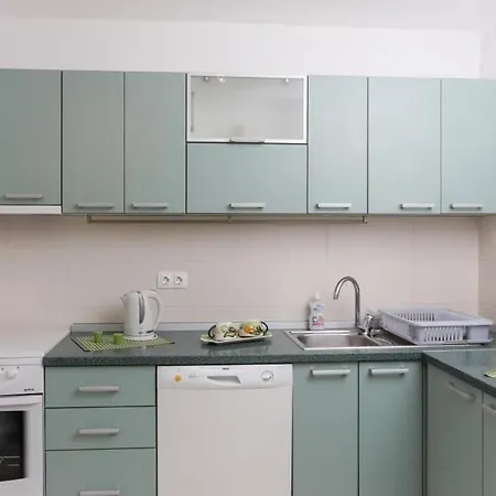 Apartment Ambience - Comfort One-bedroom With Balcony