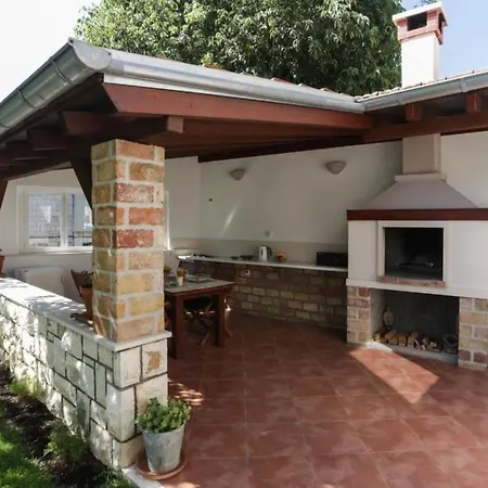 Ambience - Comfort One-bedroom With Balcony *